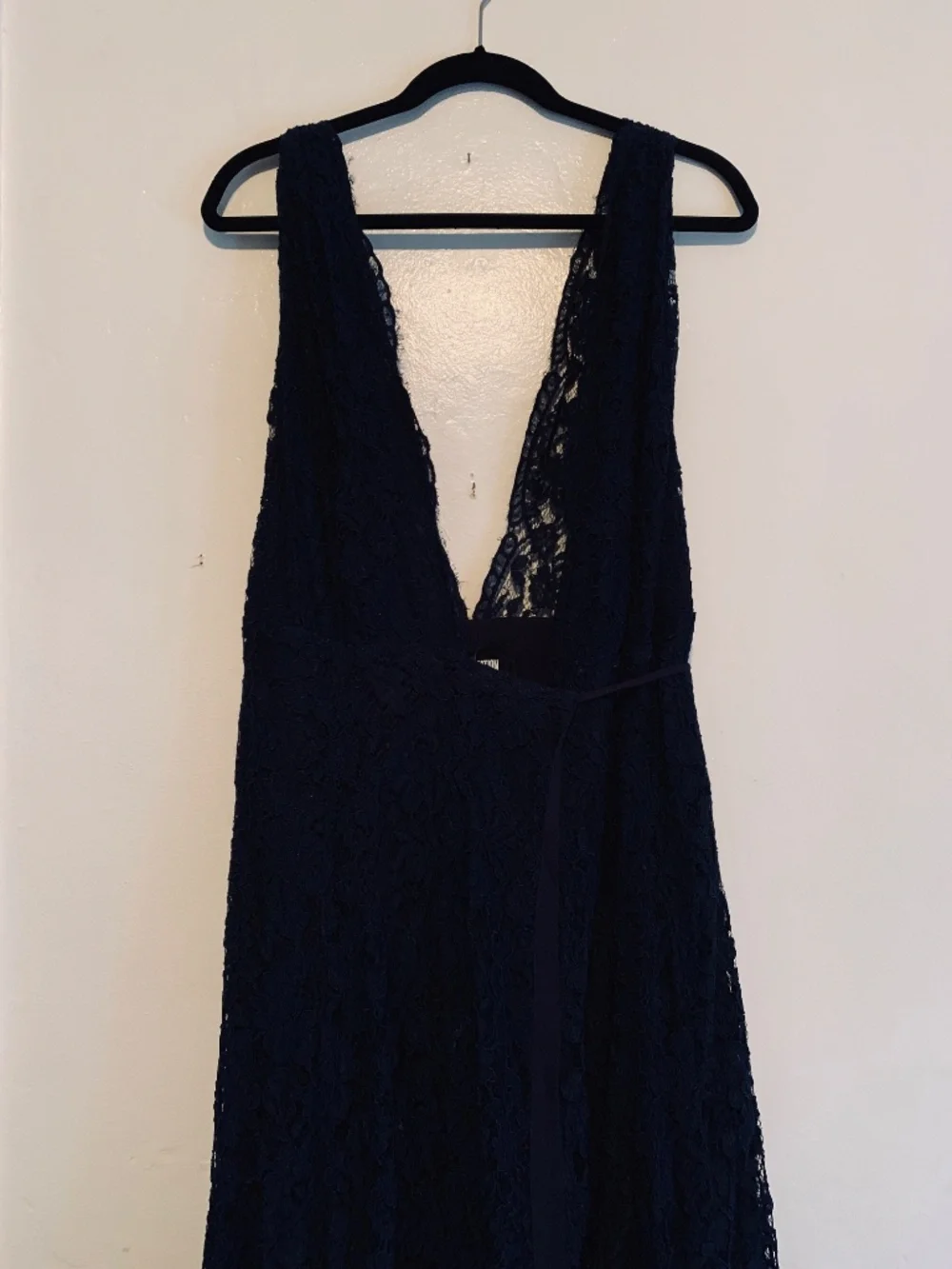 Reformation NWT Size 12 $488 Francesca Deep Navy Plunge Lace Dress Wedding Gown - Picture 8 of 11